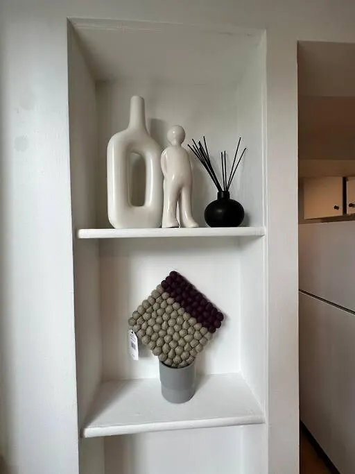 Petite Main Street Haven Apartment Vancouver